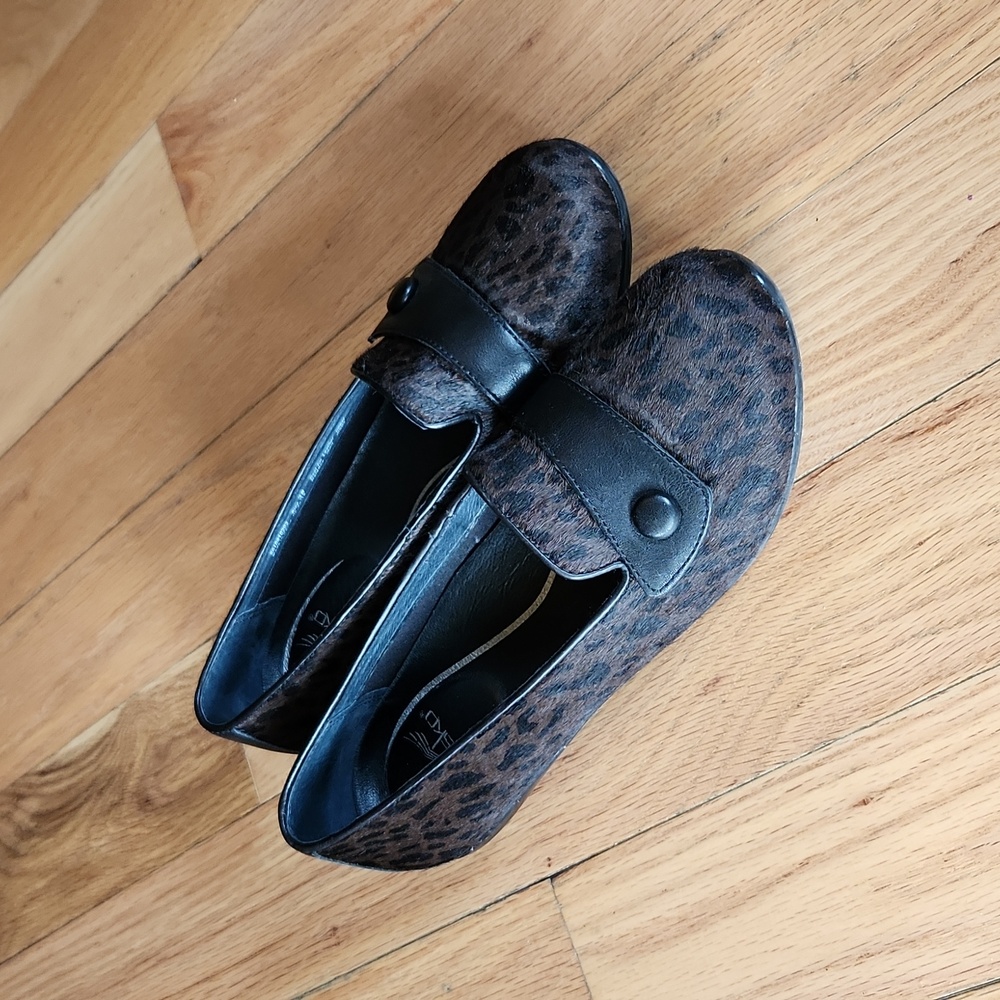 Dansko Olena Brown Loafer